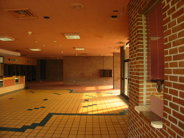 Eastland 2 - June 2002 (newer photo)
